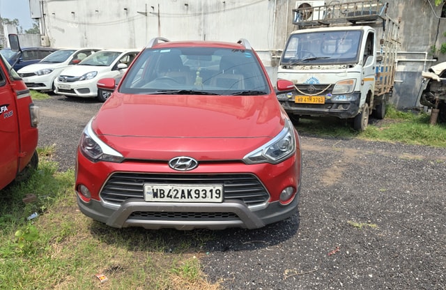 View Hyundai i20 Active Image 2 Used Hyundai i20 Active Image 2
