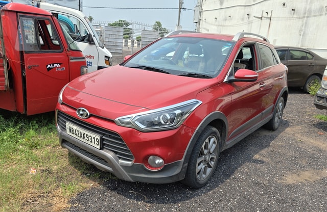 View Hyundai i20 Active Image 1 Used Hyundai i20 Active Image 1