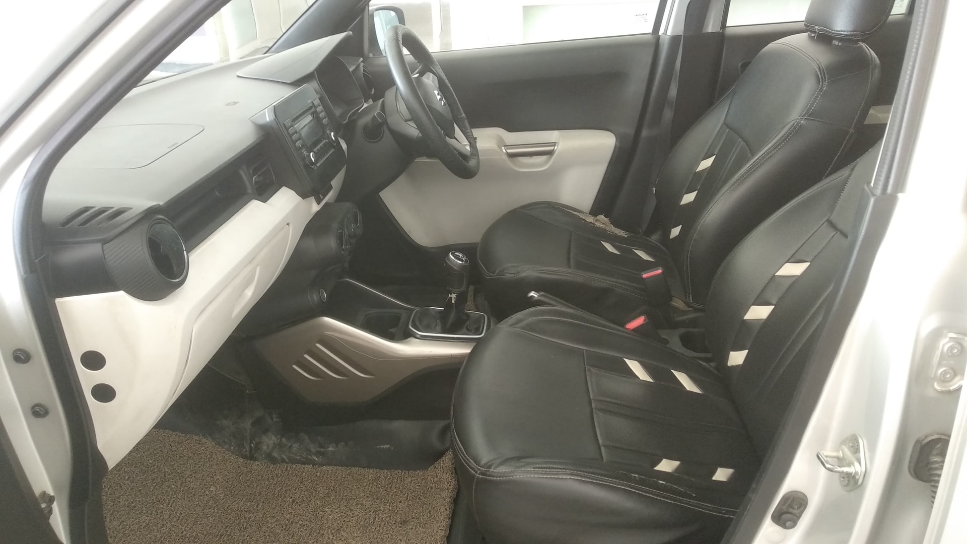 Used 2018 Maruti Suzuki Ignis Used 2018 Maruti Suzuki Ignis