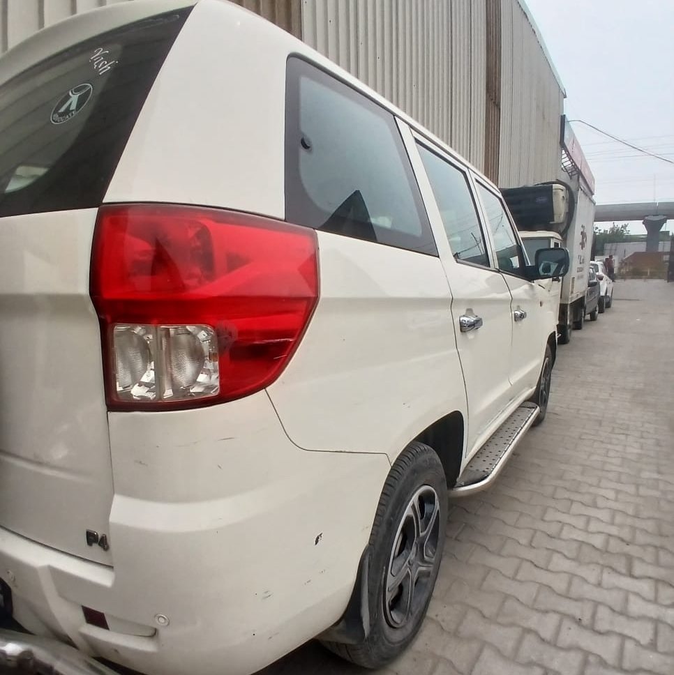 Used 2018 Mahindra TUV300 Used 2018 Mahindra TUV300