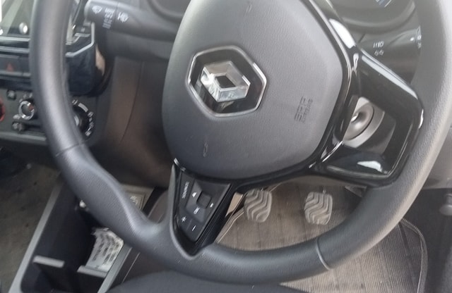 View Renault Kwid Image 11 Used Renault Kwid Image 11