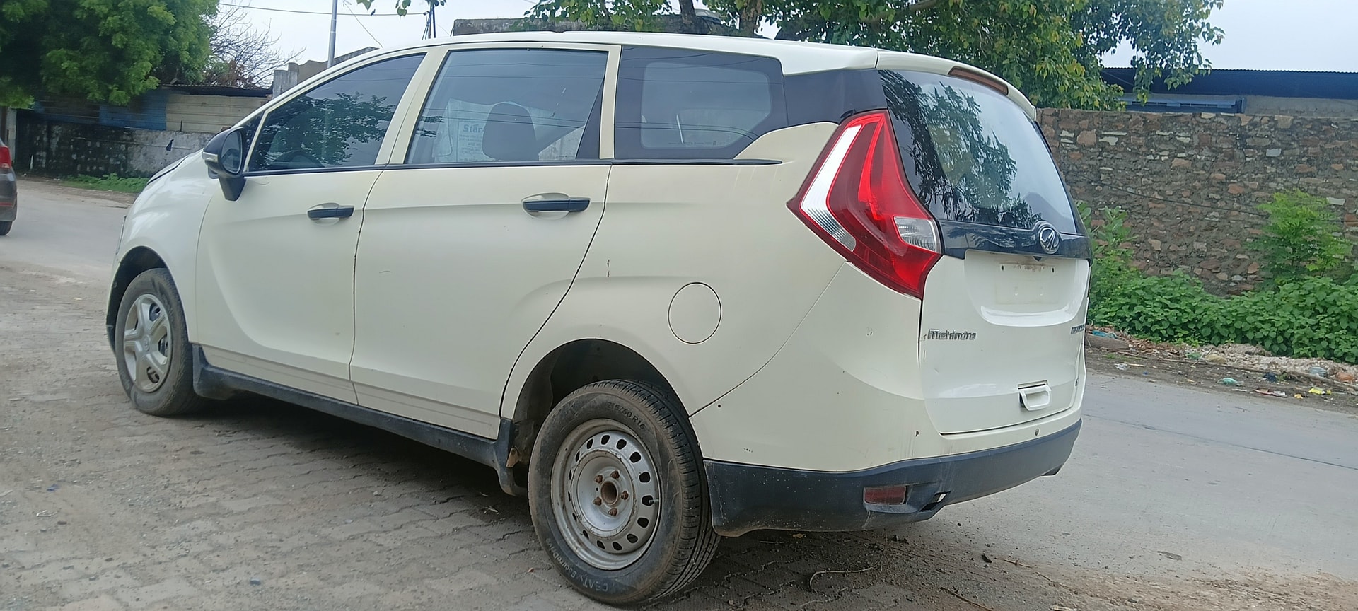 Used 2019 Mahindra Marazzo Used 2019 Mahindra Marazzo