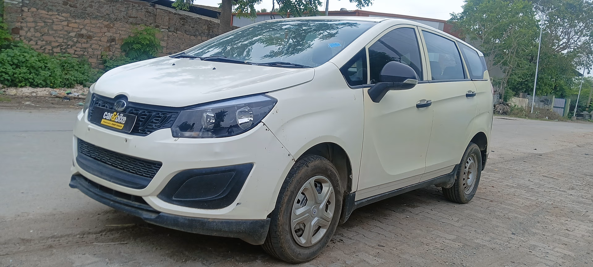 Used 2019 Mahindra Marazzo Used 2019 Mahindra Marazzo