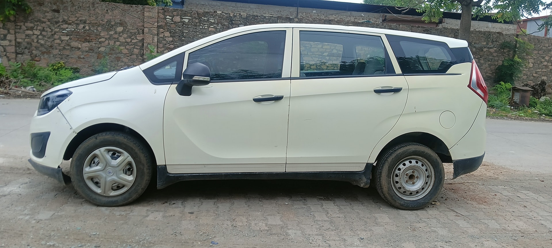 Used 2019 Mahindra Marazzo Used 2019 Mahindra Marazzo