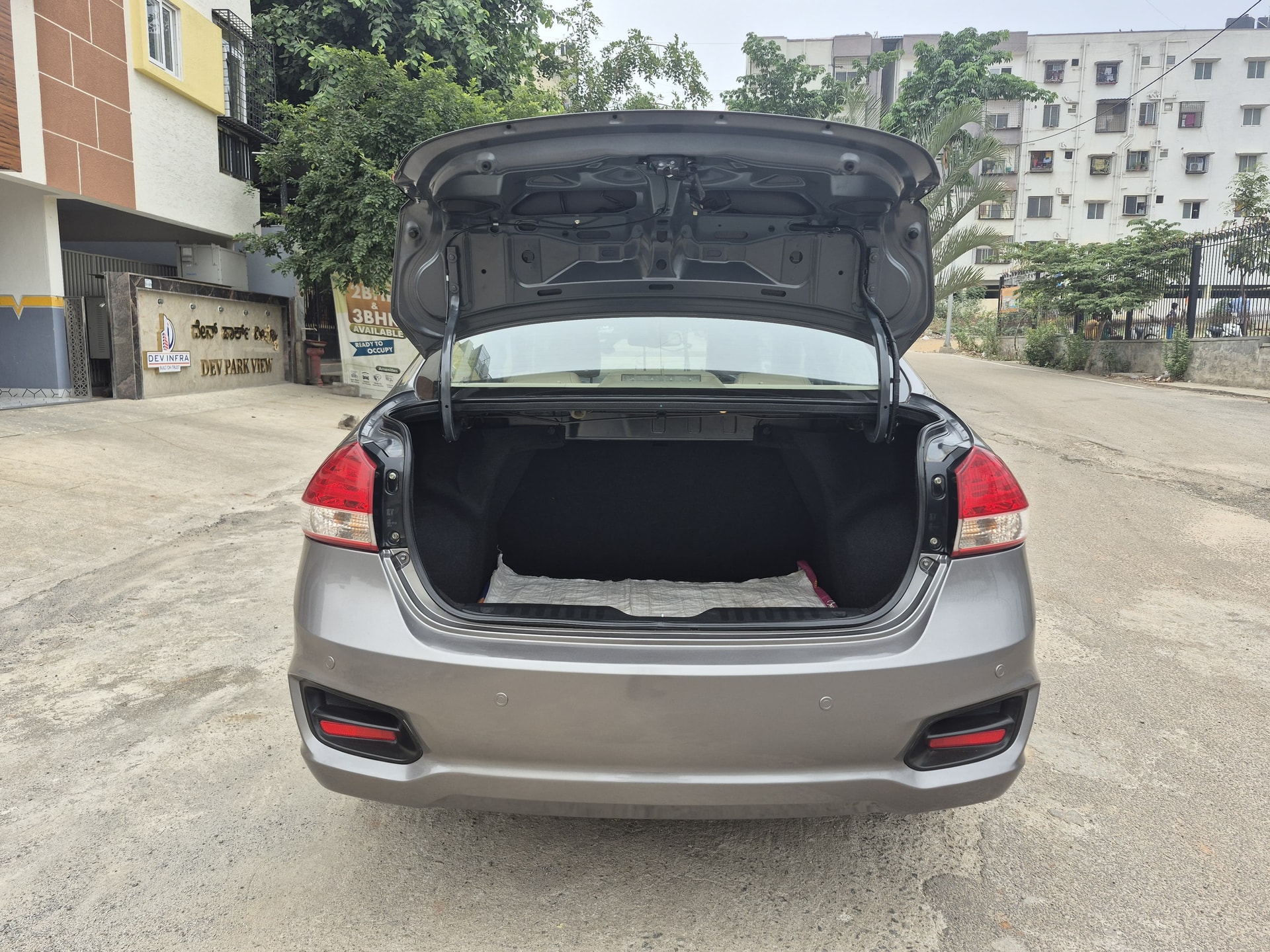 Ciaz image 16 Ciaz image 16