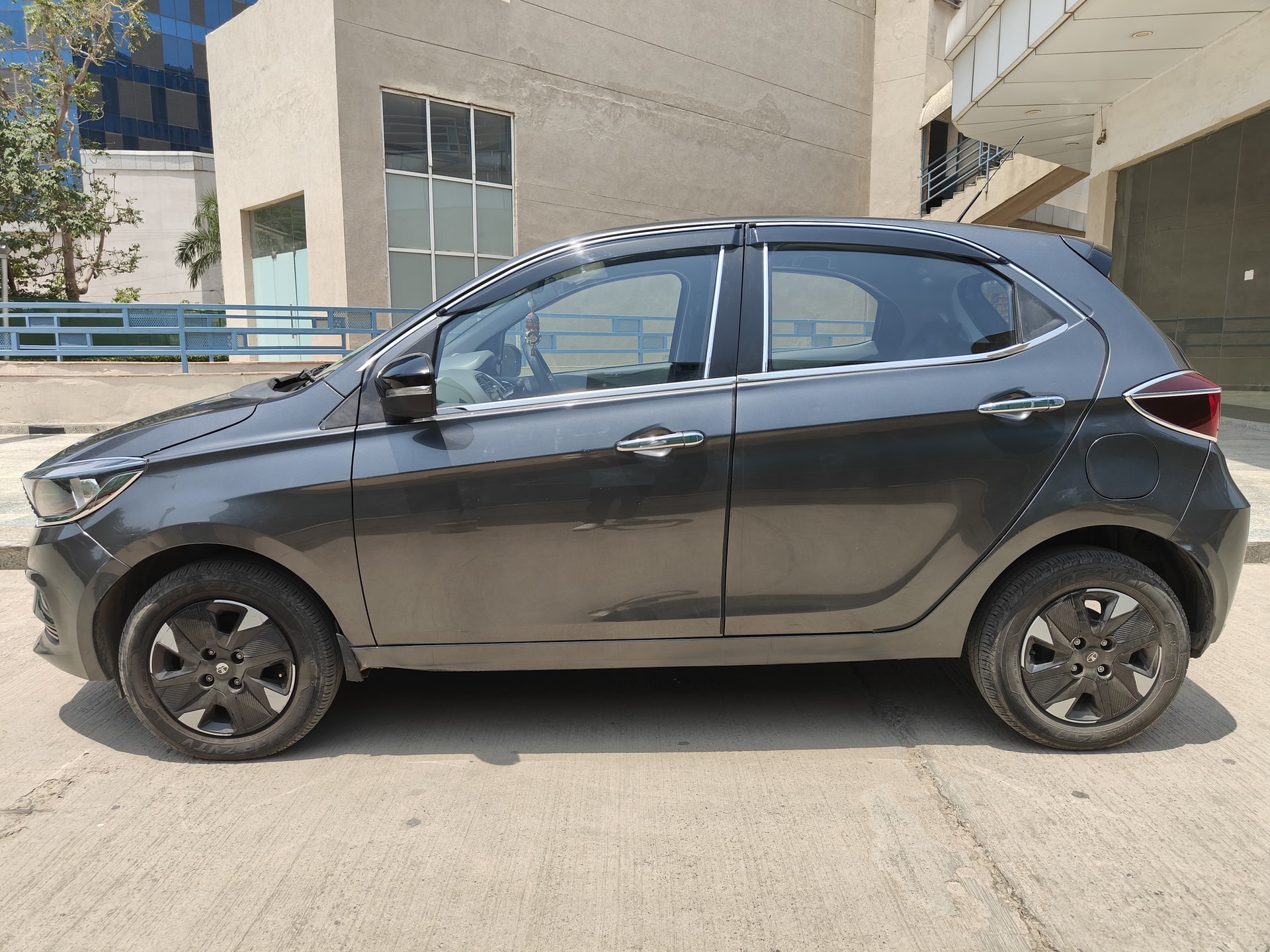 Used 2025 Tata Tiago Used 2025 Tata Tiago