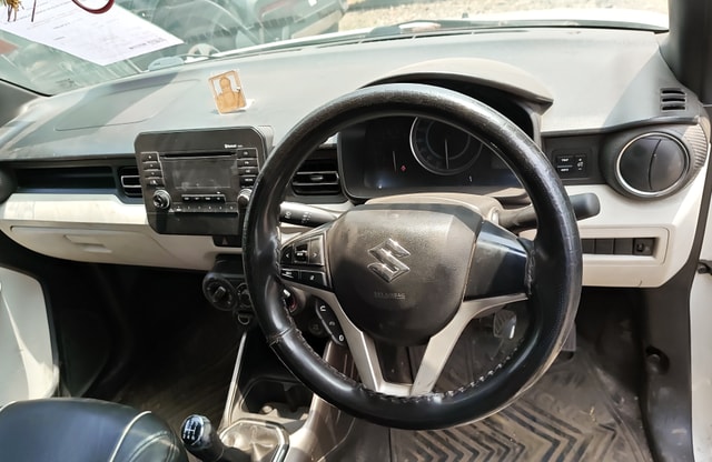 View Maruti Suzuki Ignis Image 9 Used Maruti Suzuki Ignis Image 9