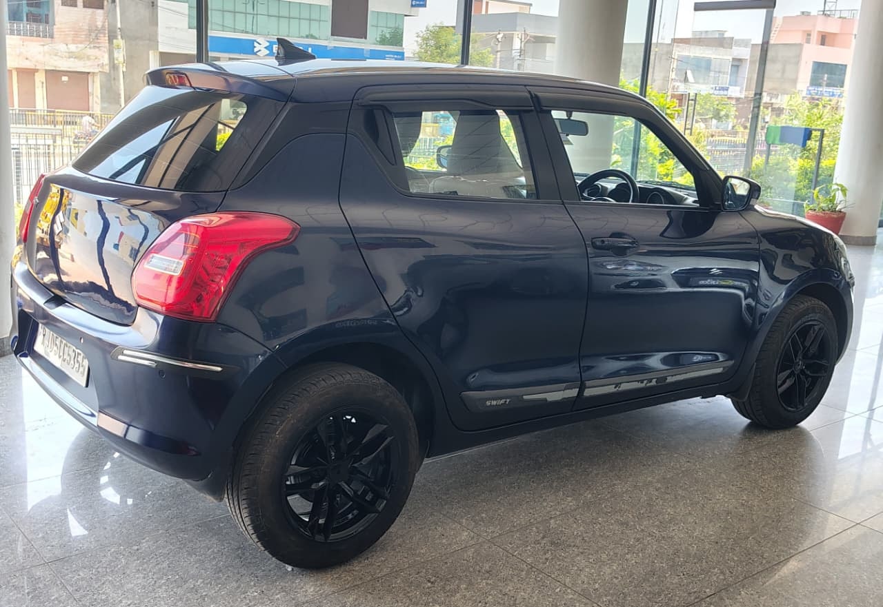 Used 2022 Maruti Suzuki Swift Used 2022 Maruti Suzuki Swift