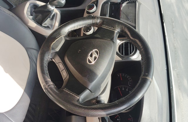 View Hyundai i10 Image 9 Used Hyundai i10 Image 9