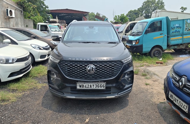 View MG Hector Plus Image 2 Used MG Hector Plus Image 2