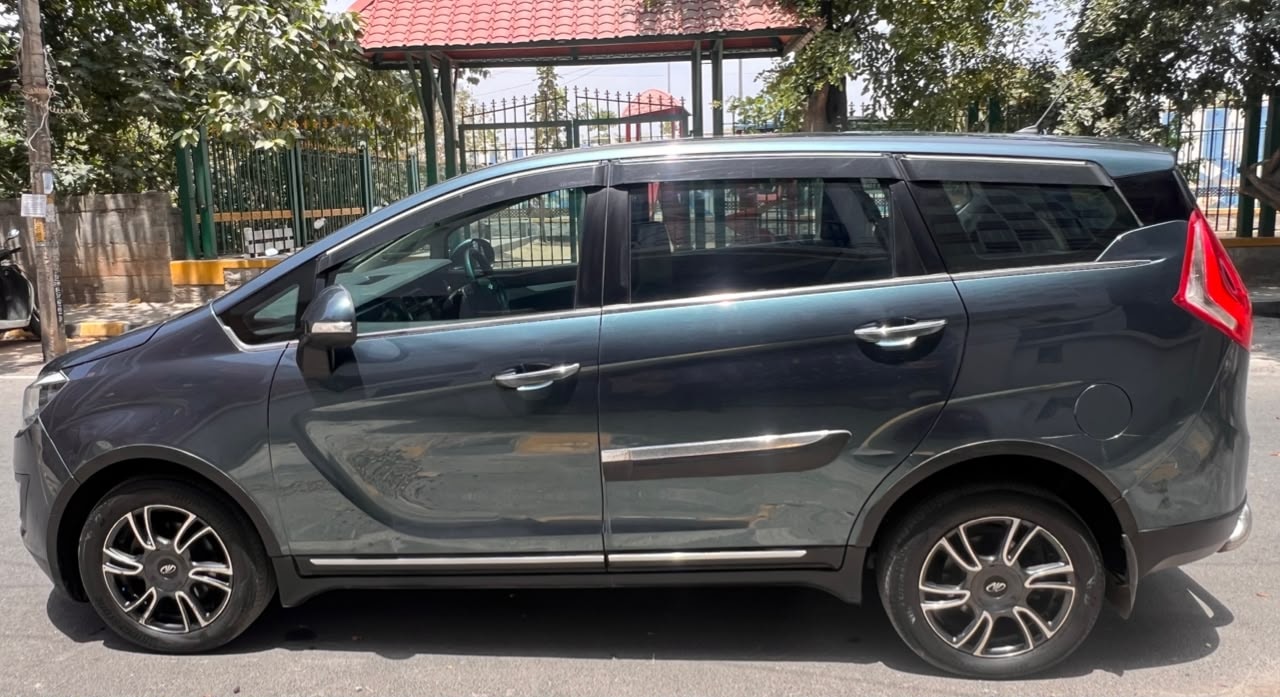Used 2018 Mahindra Marazzo Used 2018 Mahindra Marazzo