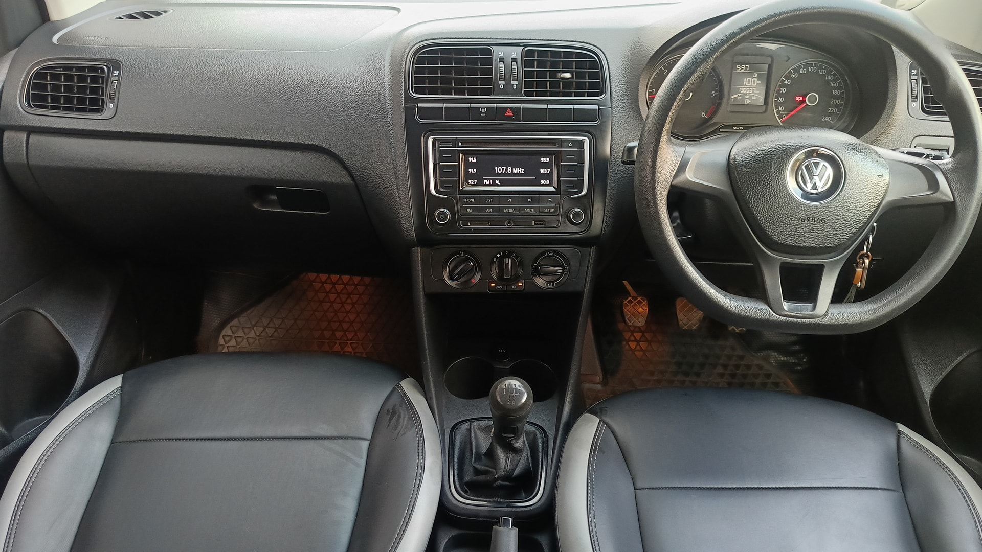 Used 2017 Volkswagen Polo Used 2017 Volkswagen Polo