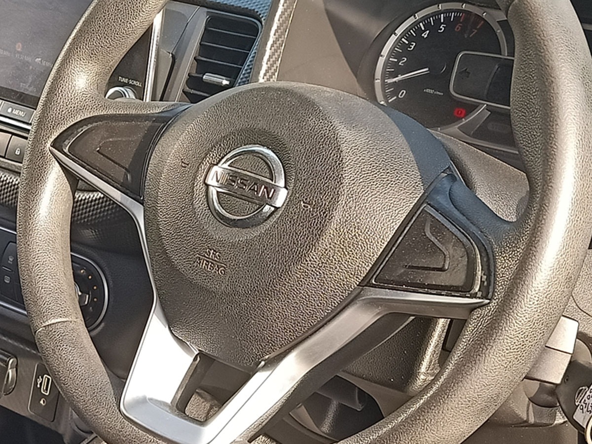Used 2022 Nissan Kicks Used 2022 Nissan Kicks