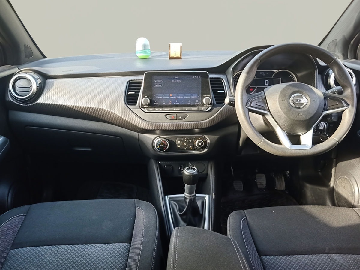Used 2022 Nissan Kicks Used 2022 Nissan Kicks