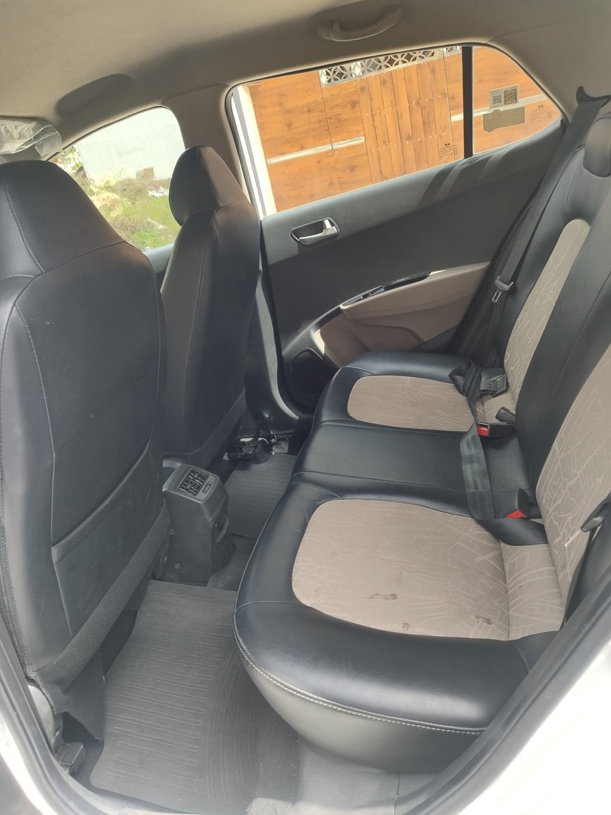 Used 2018 Hyundai Grand i10 Used 2018 Hyundai Grand i10