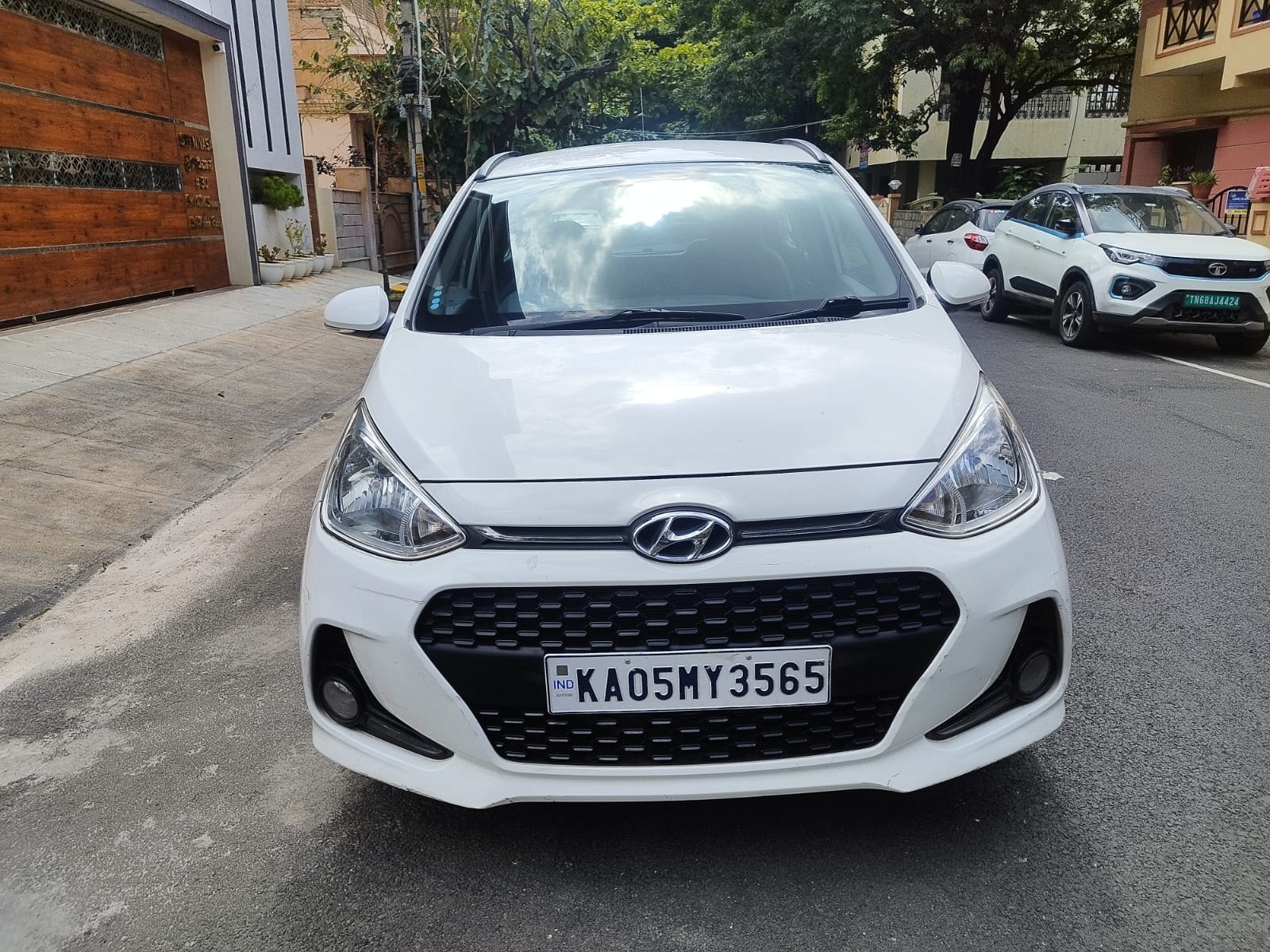 Used 2018 Hyundai Grand i10 Used 2018 Hyundai Grand i10