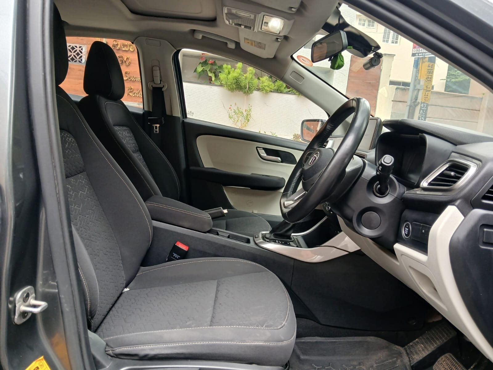 Used 2023 Tata Altroz Used 2023 Tata Altroz