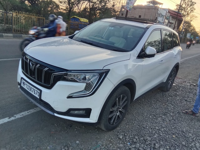 View Mahindra XUV700 Image 6 Used Mahindra XUV700 Image 6