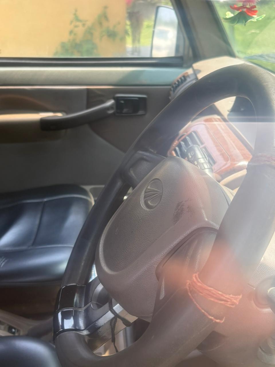 Used 2015 Mahindra Bolero Used 2015 Mahindra Bolero