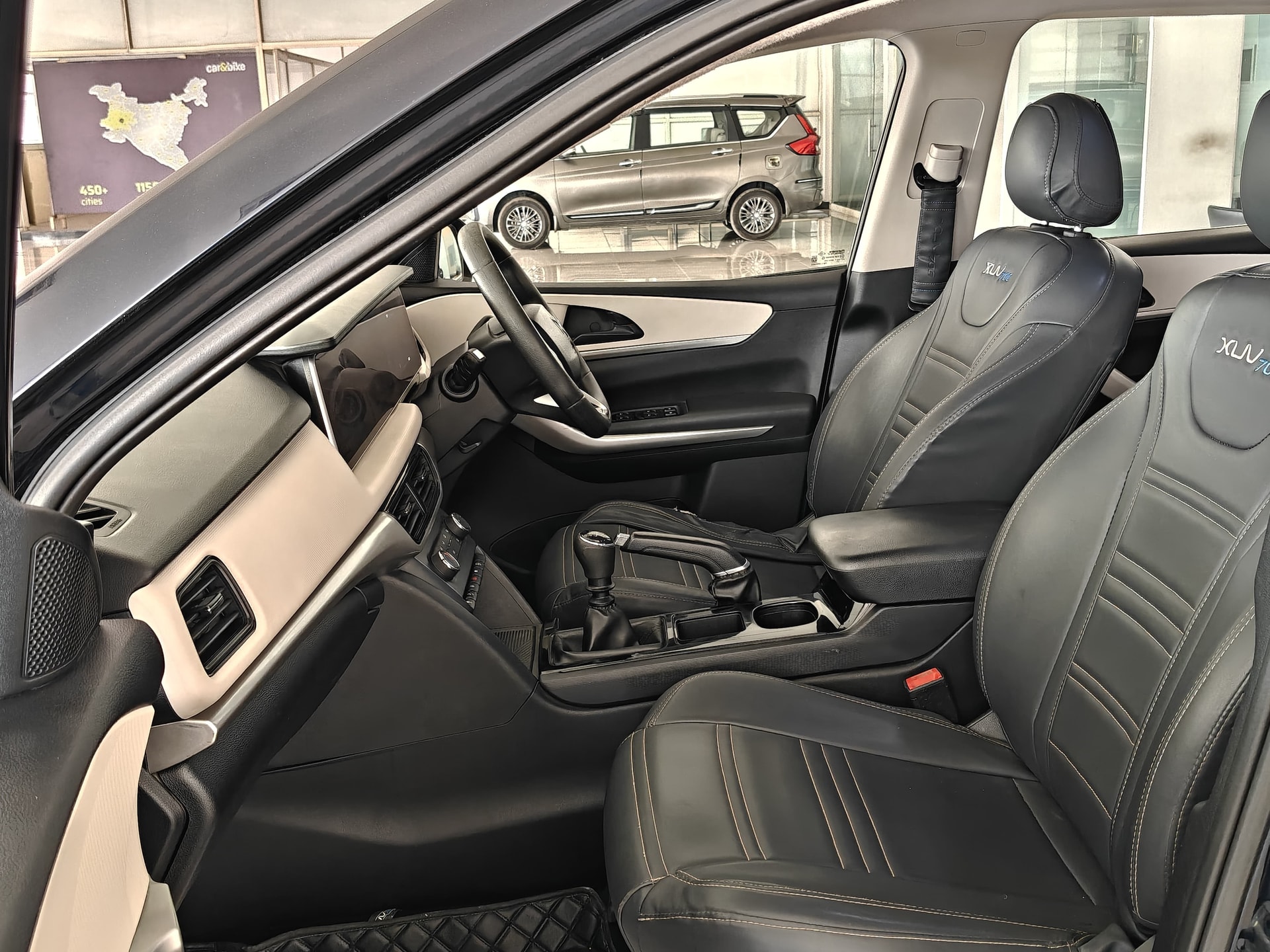 Used 2022 Mahindra XUV700 Used 2022 Mahindra XUV700