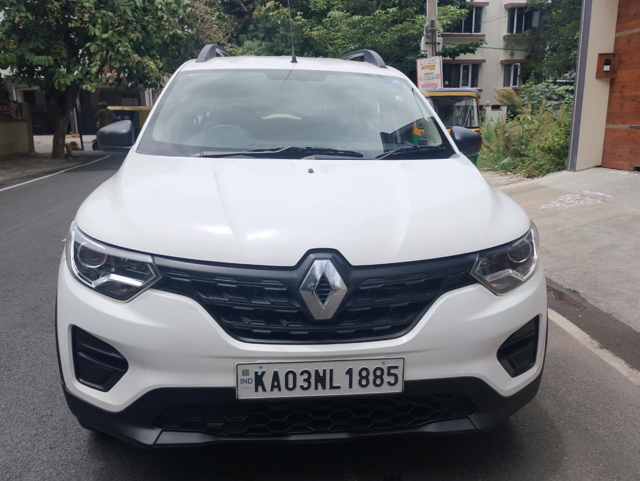 Used 2021 Renault Triber Used 2021 Renault Triber