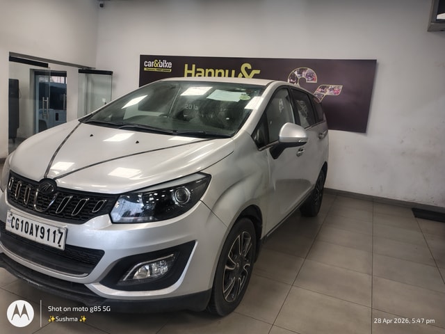 View Mahindra Marazzo Image 1 Used Mahindra Marazzo Image 1