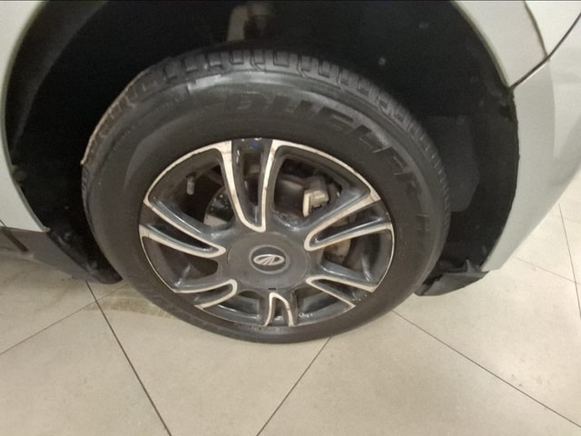 View Mahindra Marazzo Image 15 Used Mahindra Marazzo Image 15