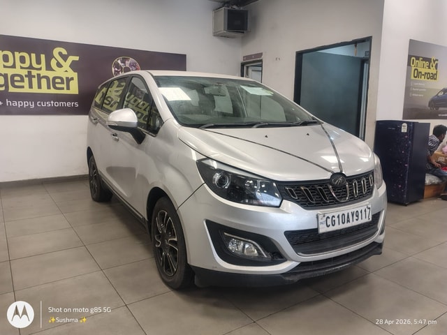View Mahindra Marazzo Image 12 Used Mahindra Marazzo Image 12