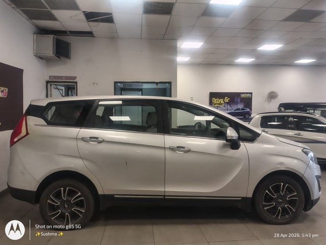 View Mahindra Marazzo Image 8 Used Mahindra Marazzo Image 8