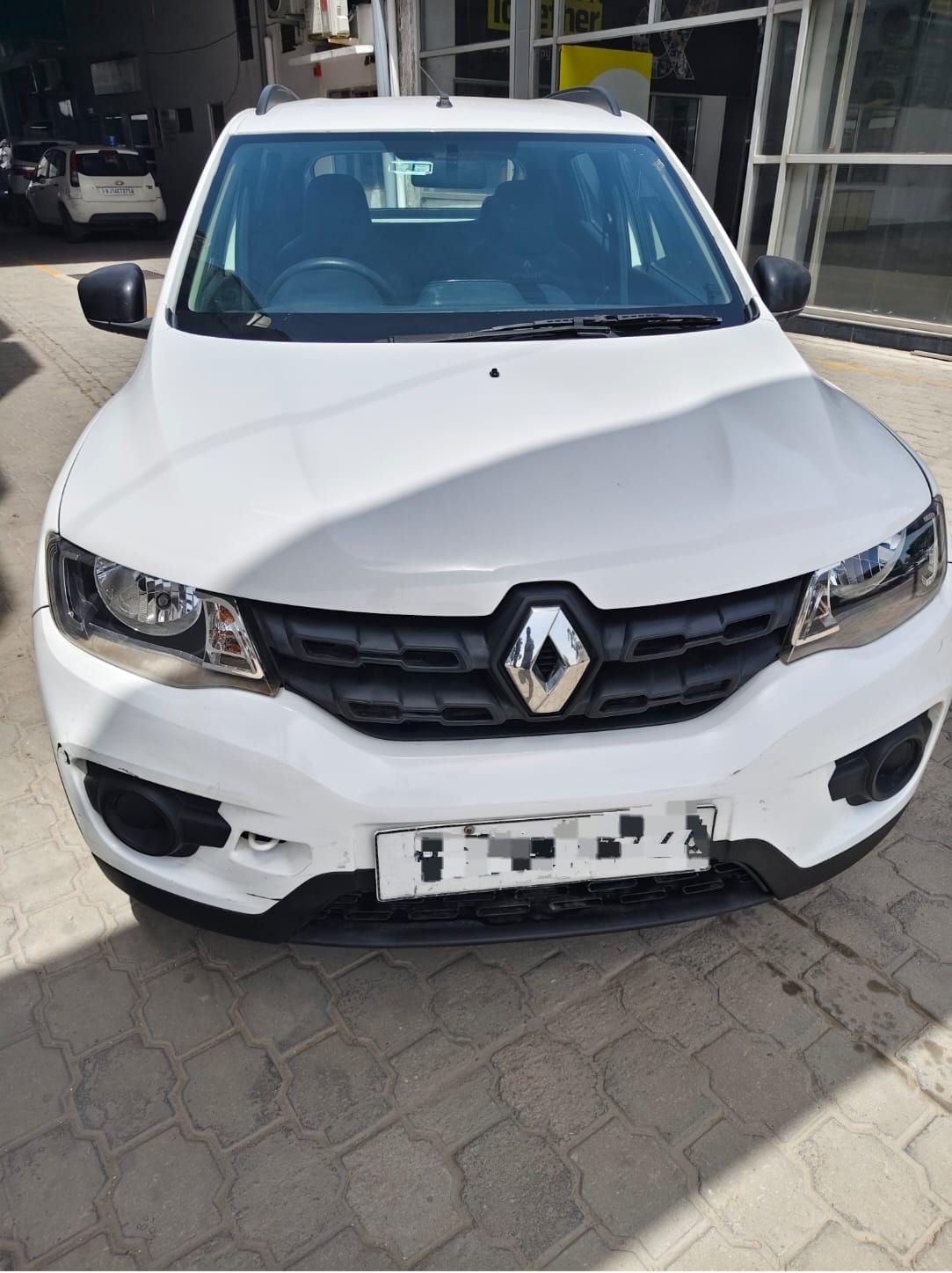 View 2018 Renault Kwid RXL BS IV Image 2 Used 2018 Renault Kwid RXL BS IV Image 2