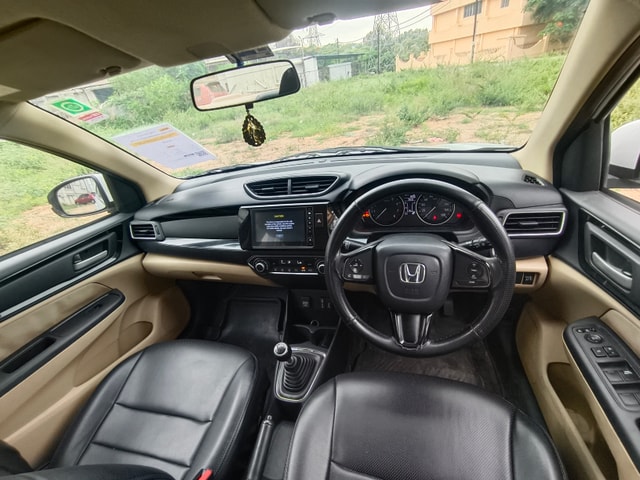 View Honda Amaze Image 9 Used Honda Amaze Image 9