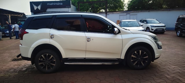 View Mahindra XUV500 Image 7 Used Mahindra XUV500 Image 7