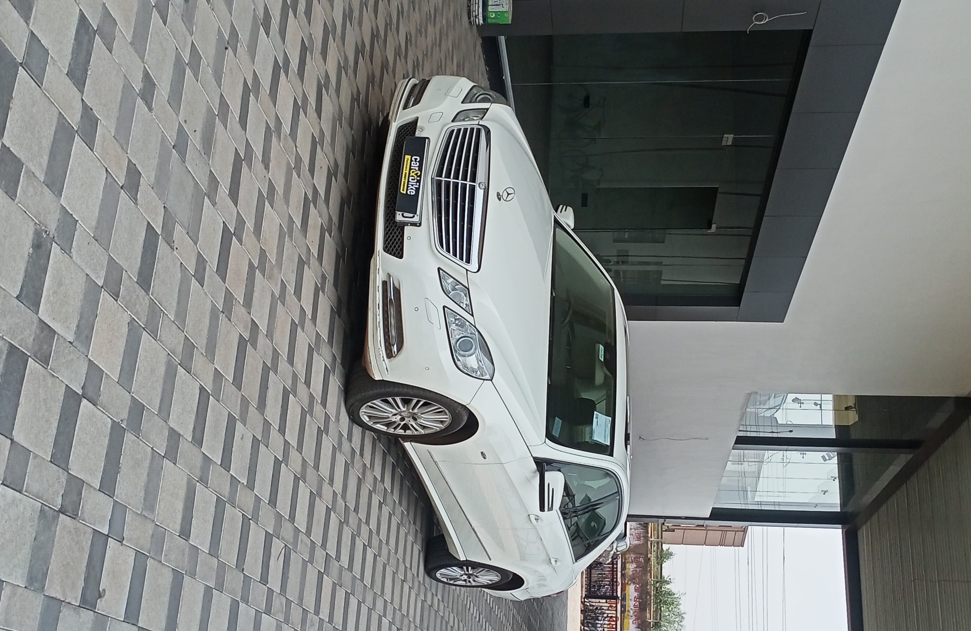 E-Class image 1 E-Class image 1