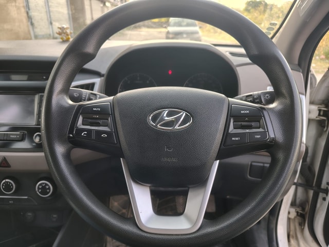View Hyundai Creta Image 11 Used Hyundai Creta Image 11