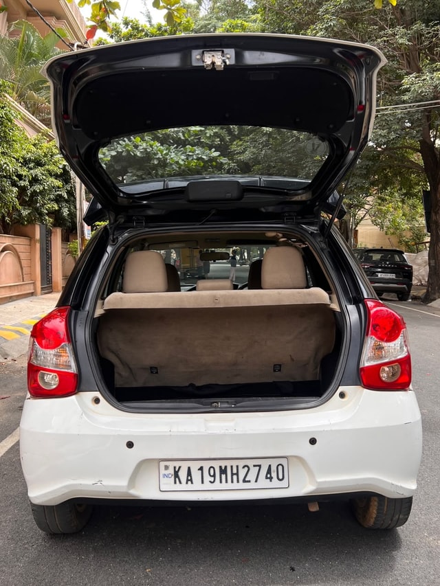 View Toyota Etios Liva Image 17 Used Toyota Etios Liva Image 17