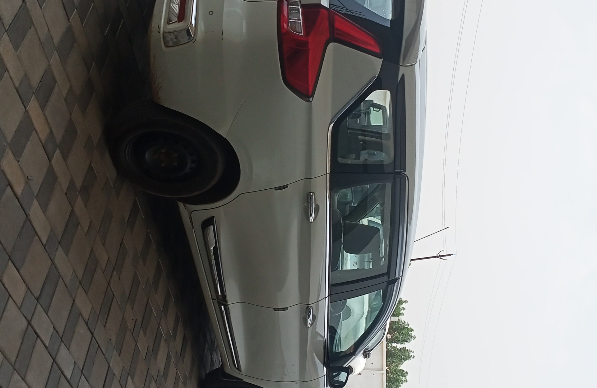 Ertiga image 5 Ertiga image 5