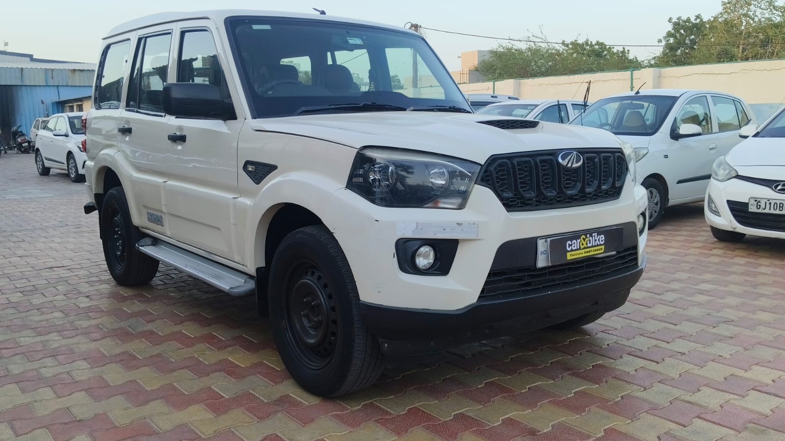 View 2018 Mahindra Scorpio S5 2WD BS IV Image 10 Used 2018 Mahindra Scorpio S5 2WD BS IV Image 10