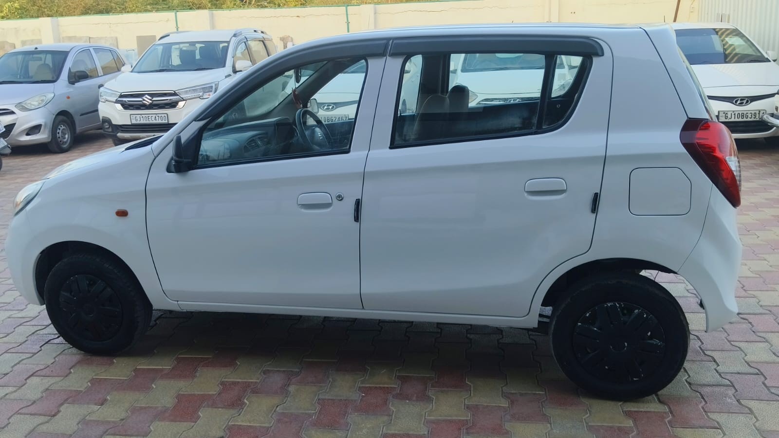View 2023 Maruti Suzuki Alto LXI Image 4 Used 2023 Maruti Suzuki Alto LXI Image 4