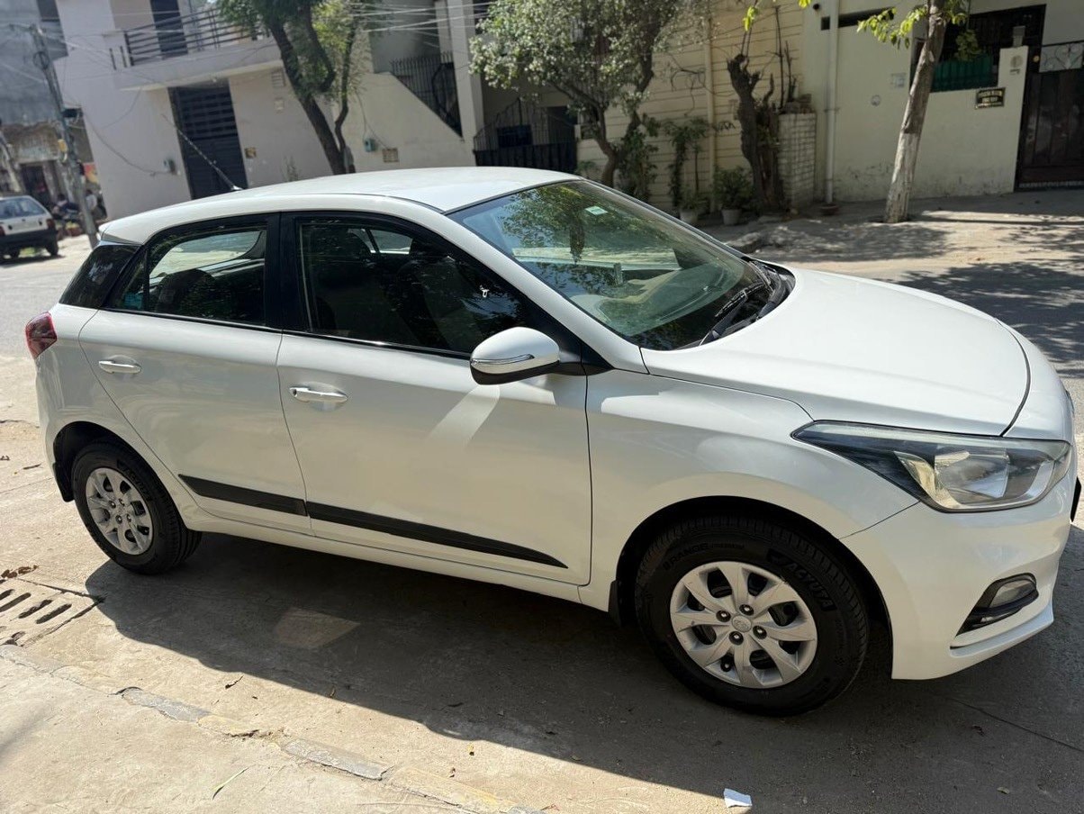 i20 Active image 5 i20 Active image 5