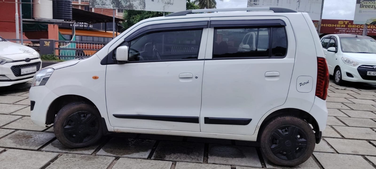 View 2018 Maruti Suzuki Wagon R VXI 1.0 BS IV Image 6 Used 2018 Maruti Suzuki Wagon R VXI 1.0 BS IV Image 6