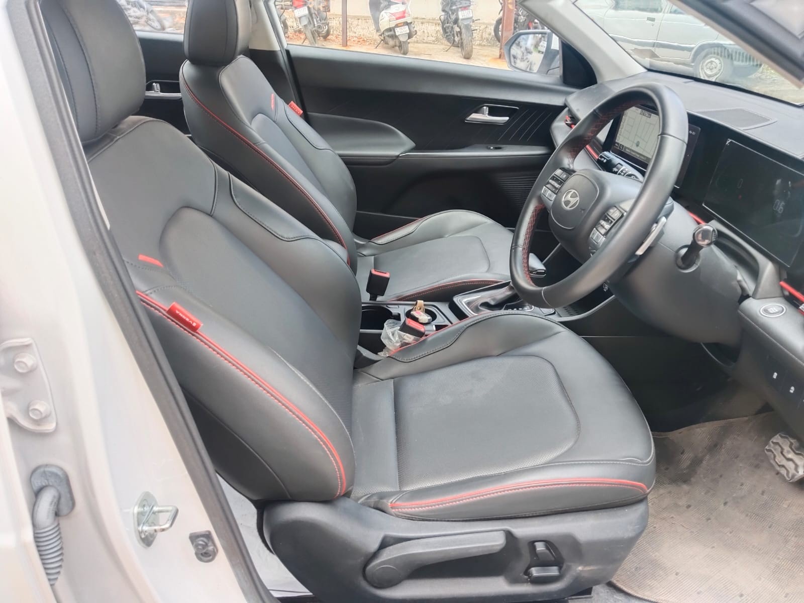 Used 2025 Hyundai Verna Used 2025 Hyundai Verna