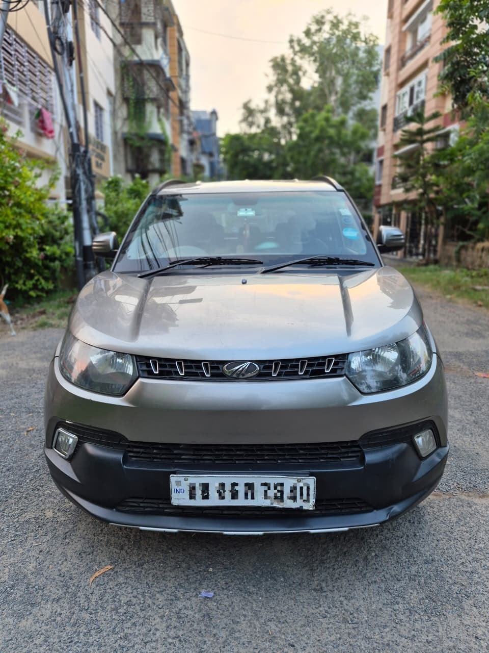 Used 2016 Mahindra KUV100 Used 2016 Mahindra KUV100