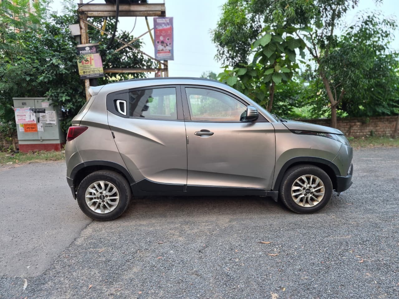 Used 2016 Mahindra KUV100 Used 2016 Mahindra KUV100