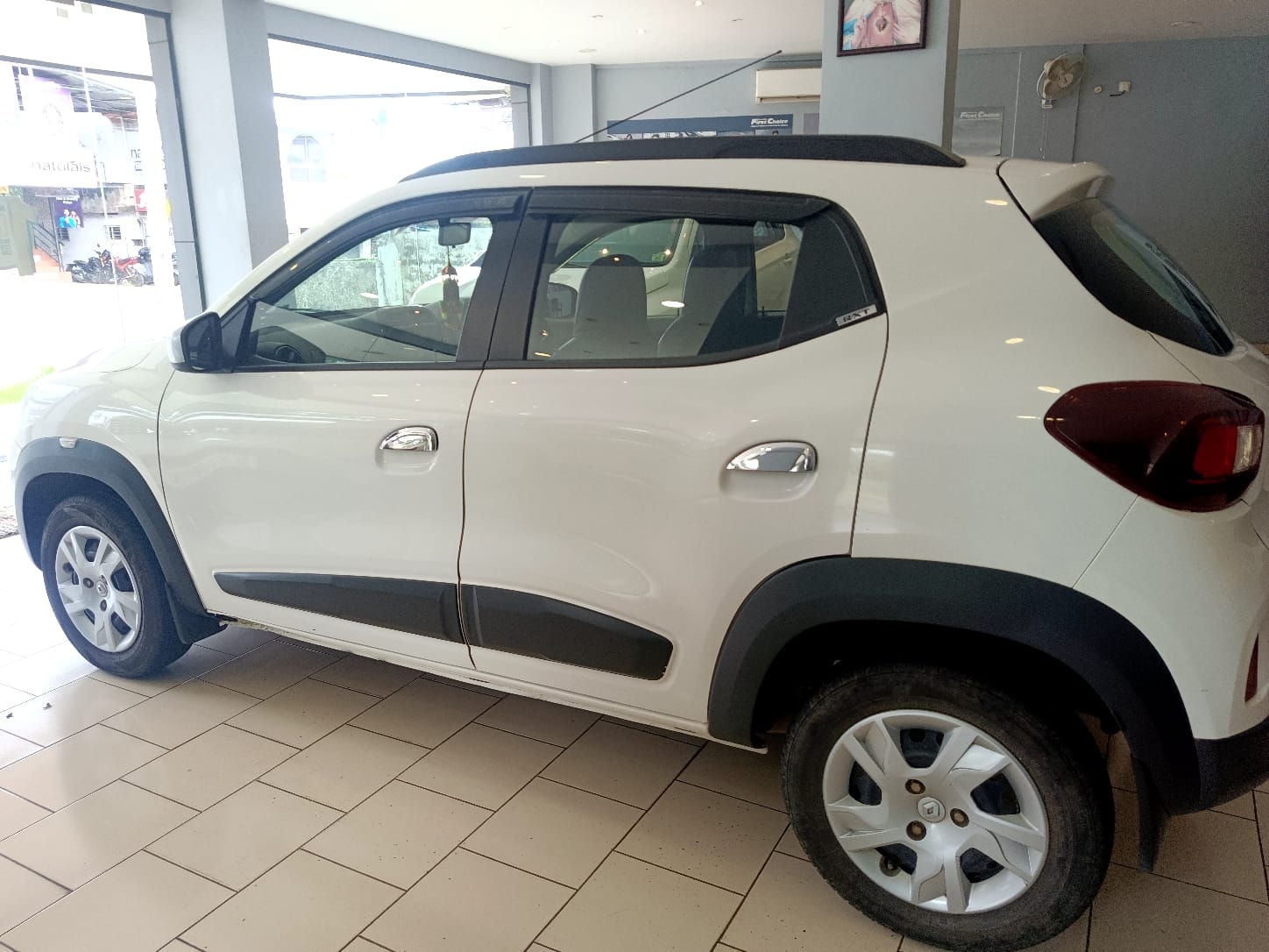 Kwid image 6 Kwid image 6