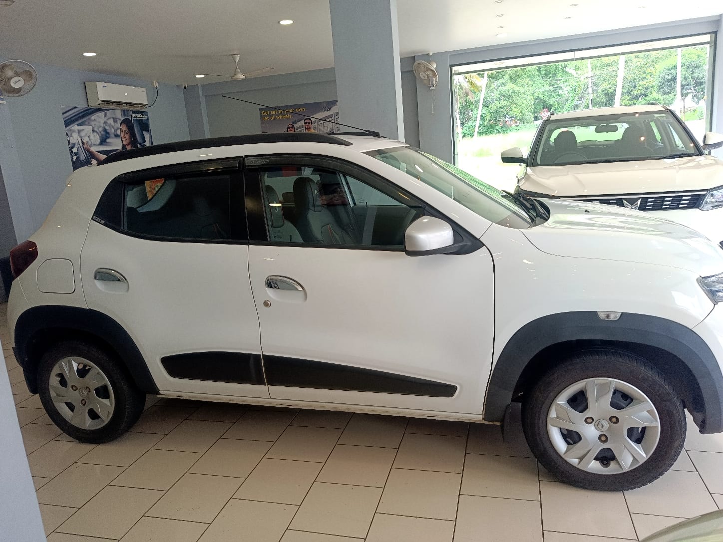 Kwid image 8 Kwid image 8