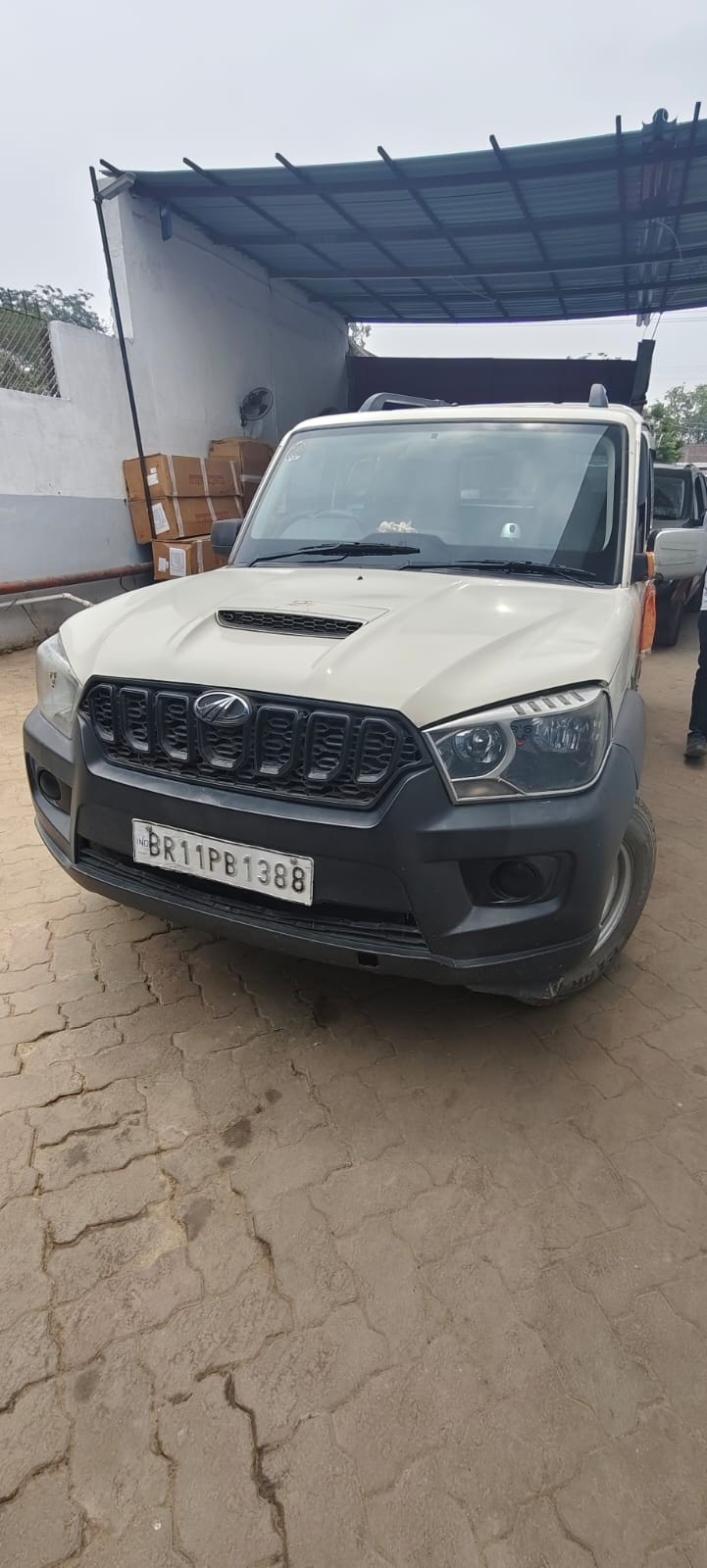 View 2018 Mahindra Scorpio S3 2WD BS IV Image 2 Used 2018 Mahindra Scorpio S3 2WD BS IV Image 2