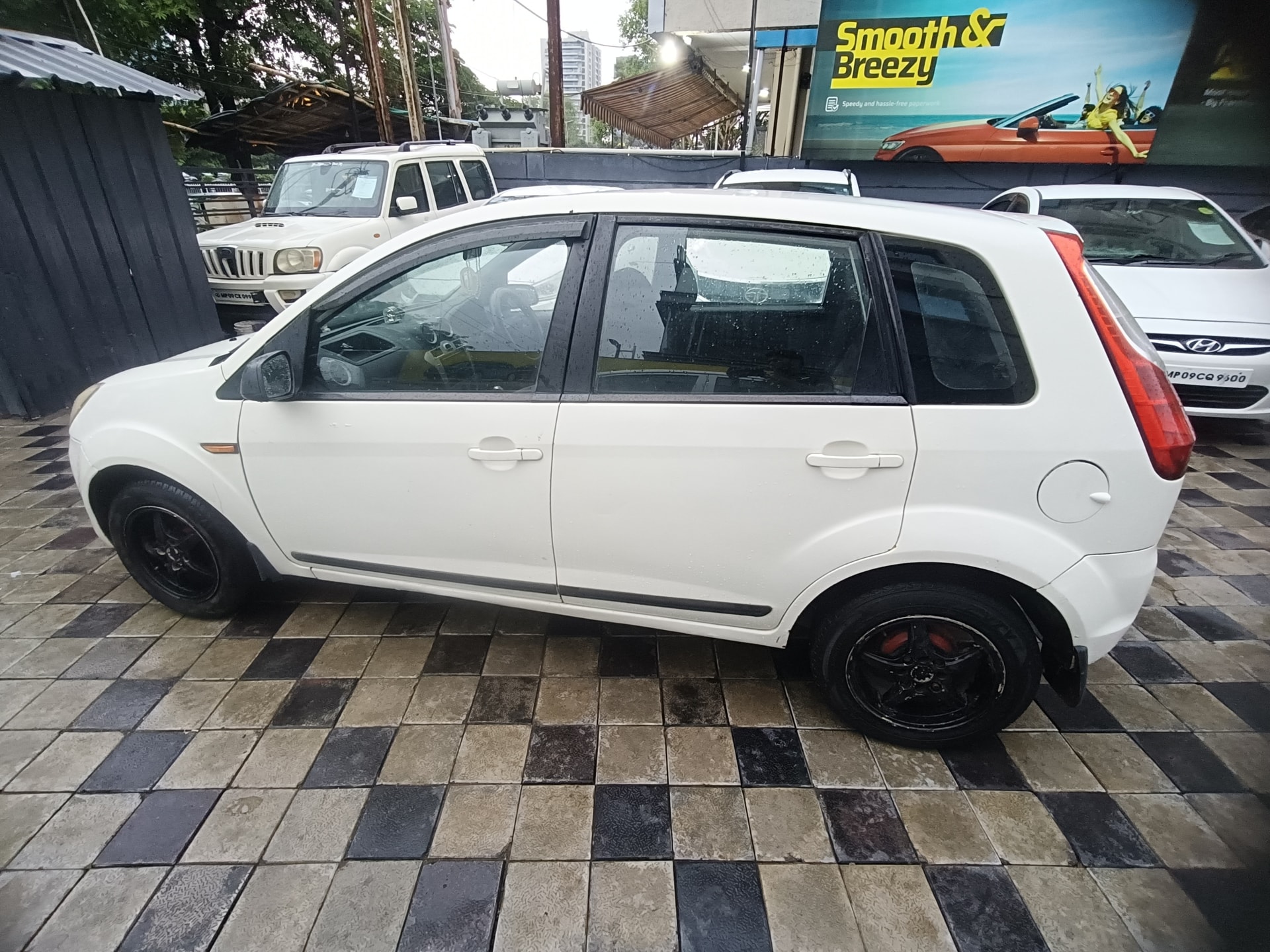 View 2010 Ford Figo 1.4 Duratorq EXI Image 6 Used 2010 Ford Figo 1.4 Duratorq EXI Image 6