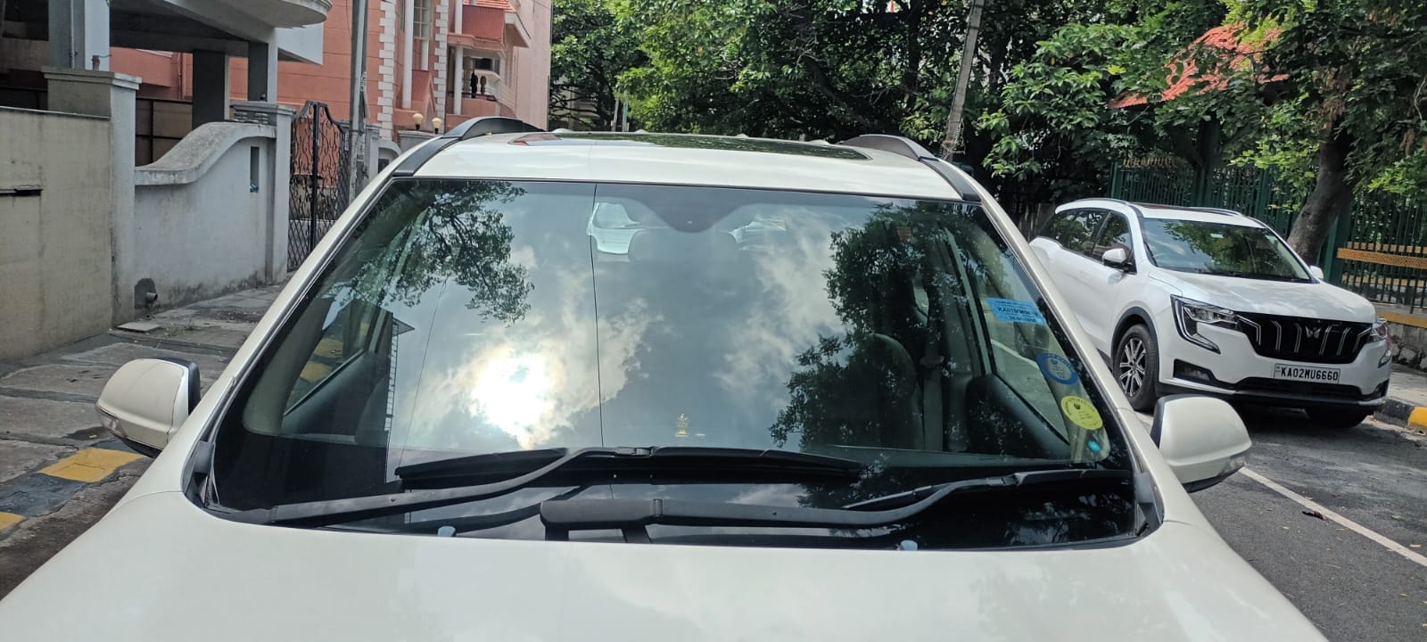 XUV500 image 11 XUV500 image 11