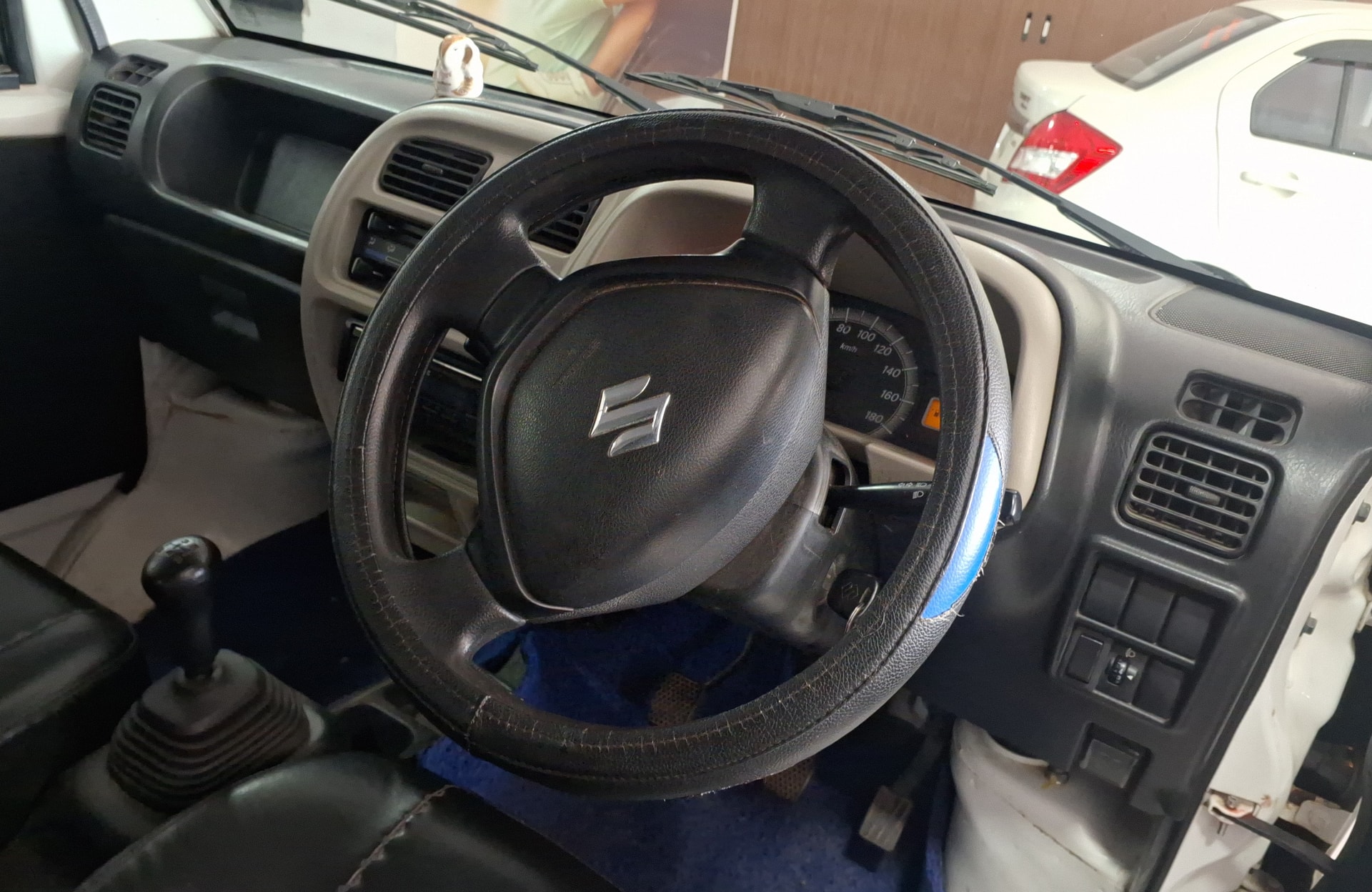 View 2020 Maruti Suzuki Eeco 5-Seater AC HTR Image 11 Used 2020 Maruti Suzuki Eeco 5-Seater AC HTR Image 11