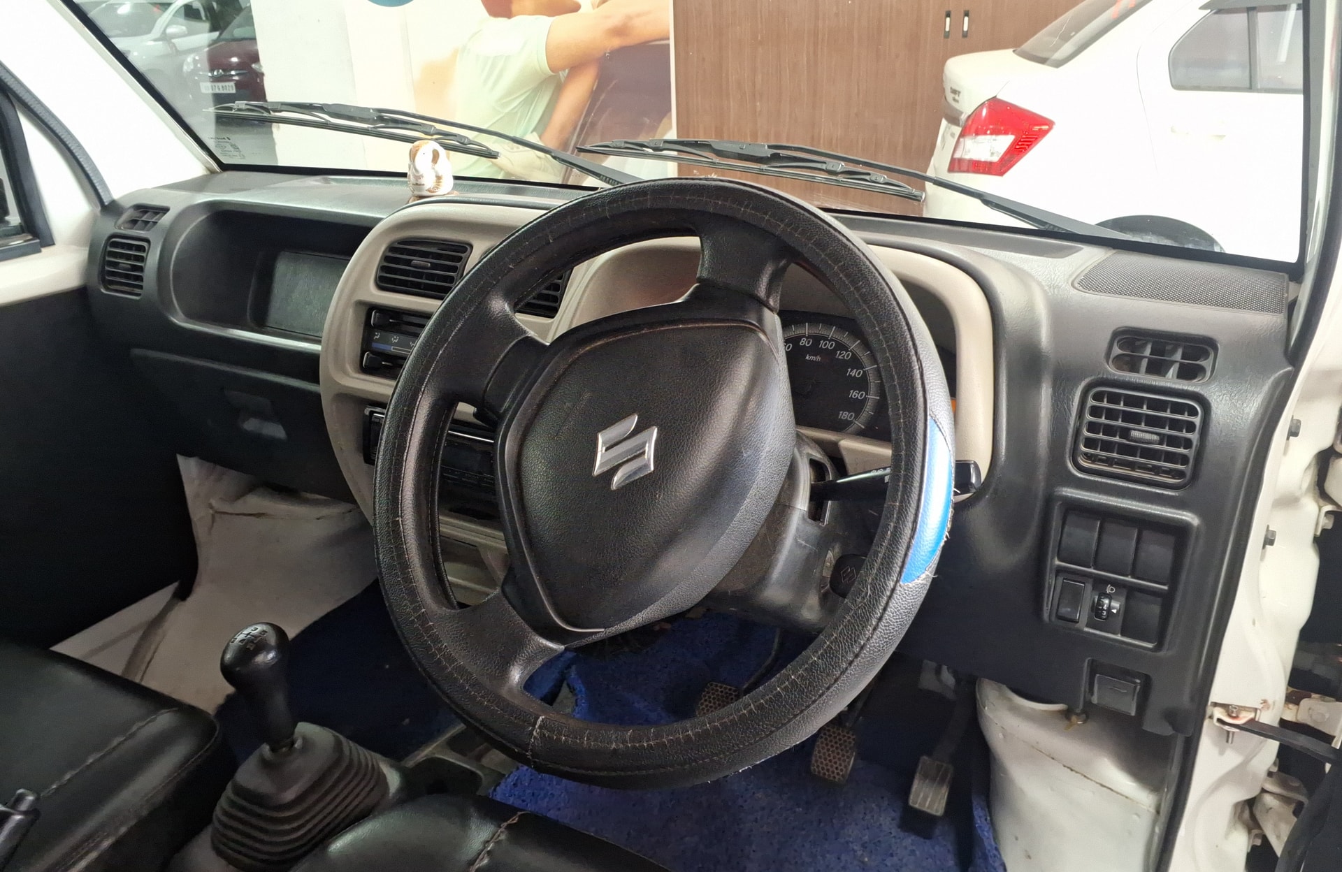 View 2020 Maruti Suzuki Eeco 5-Seater AC HTR Image 9 Used 2020 Maruti Suzuki Eeco 5-Seater AC HTR Image 9
